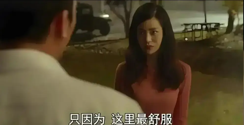 《骑骑上司妻》韩国伦理片1080P无广告播放-《骑骑上司妻》全集剧情解说-婚姻崩塌欲望沉沦结局反转