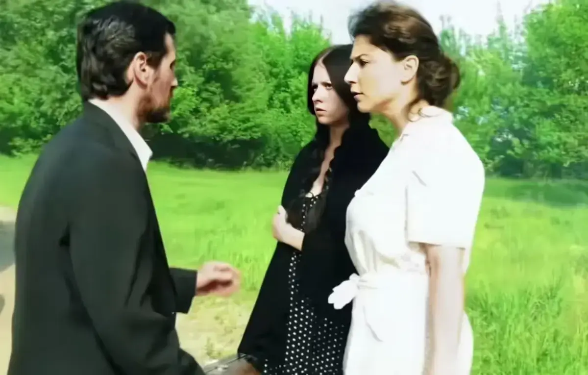 《烽火母女泪》三部曲全收录-Roberta Gemma主演未删减中文版-烽火母女泪全本高清在线观看