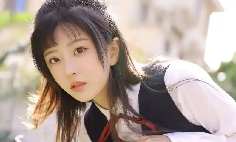 《美丽小蜜桃》全集免费看 - 1978年电影《美丽小蜜桃》未删减高清播放 - 美国艺术片在线观看无广告