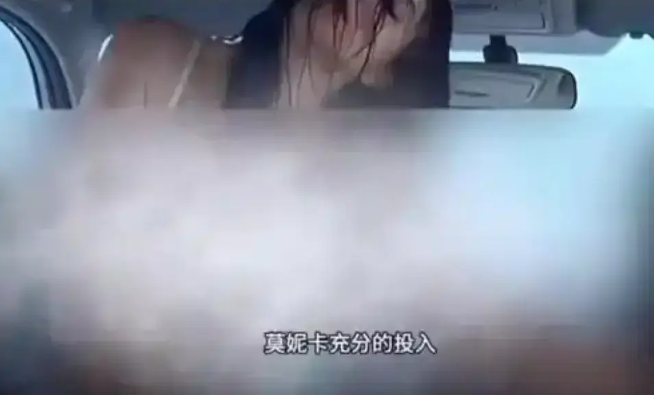 《爱我几何》HD高清完整版资源-法国经典《爱我几何》电影未删减1080P中字-免费在线观看与下载-迅雷百度网盘链接