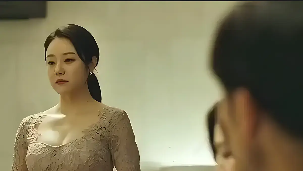 伦理电影《漂亮的保姆》未删减版全集118分钟中文字幕1080P高清在线观看-韩国电影漂亮的保姆免费下载完整版无广告-漂亮的保姆全片免费观看-星辰影院